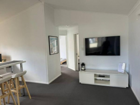 Bedford Oasis, Perth